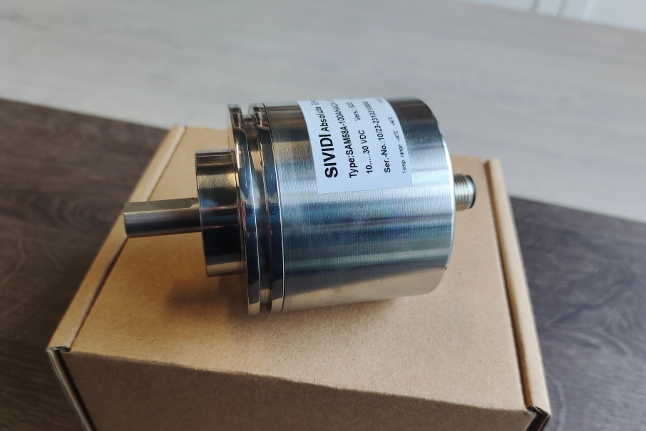 RVI58X-011K1R61N-03000