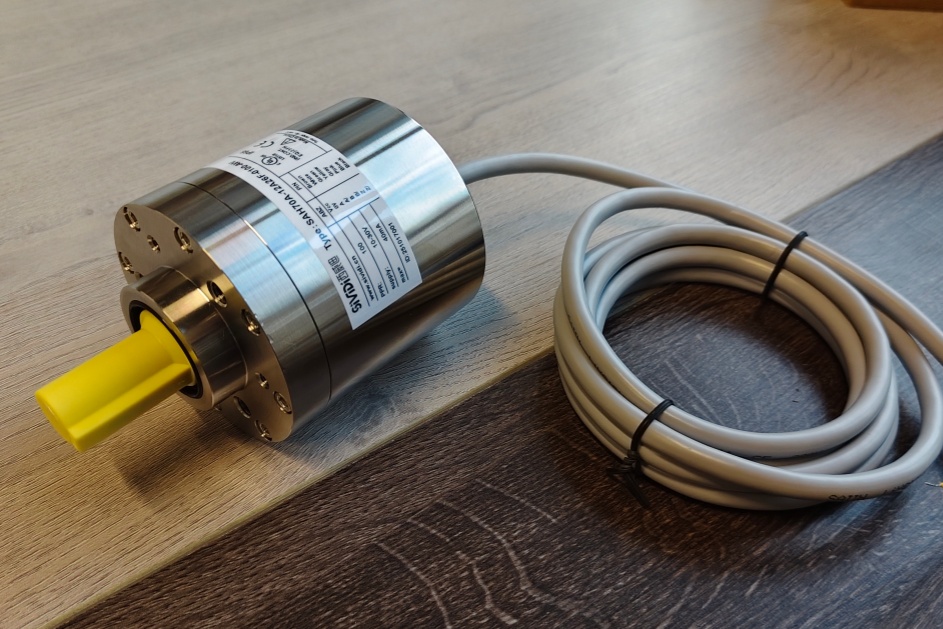 RVI70E-011K5R61I-01024